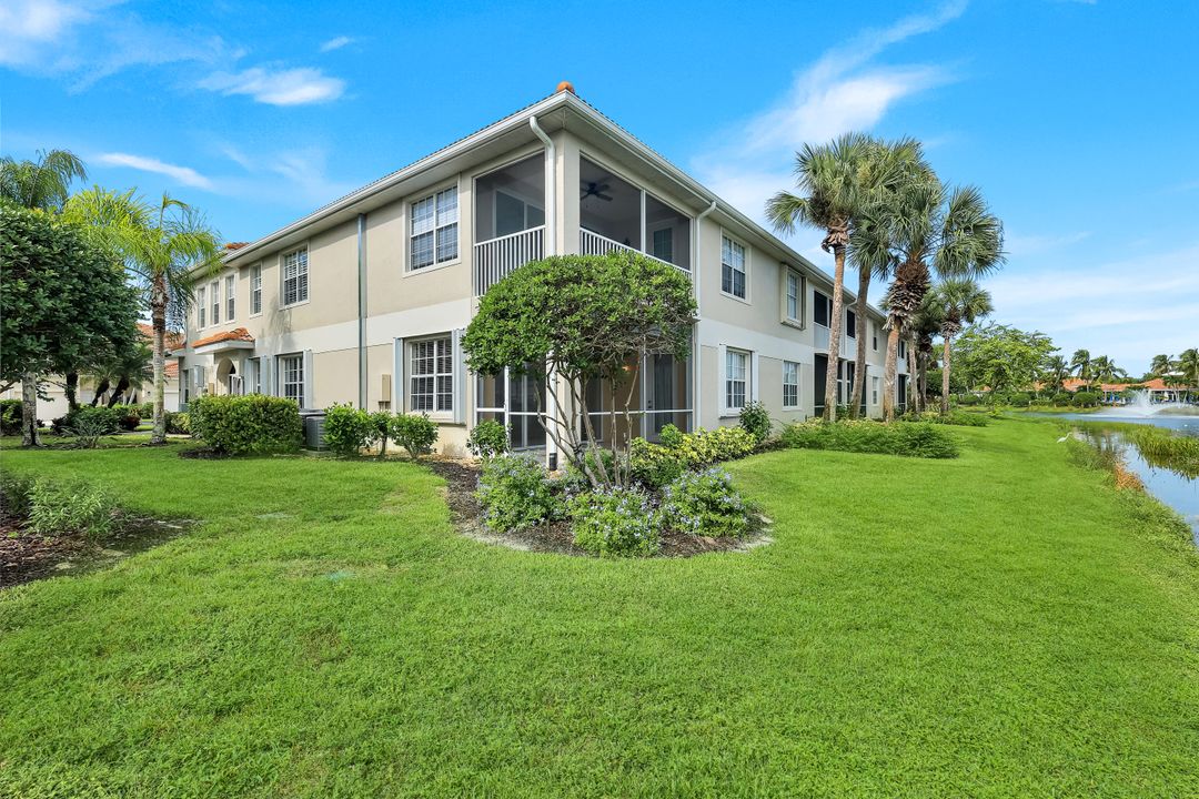 3058 Driftwood Way #4407, Naples, FL 34109