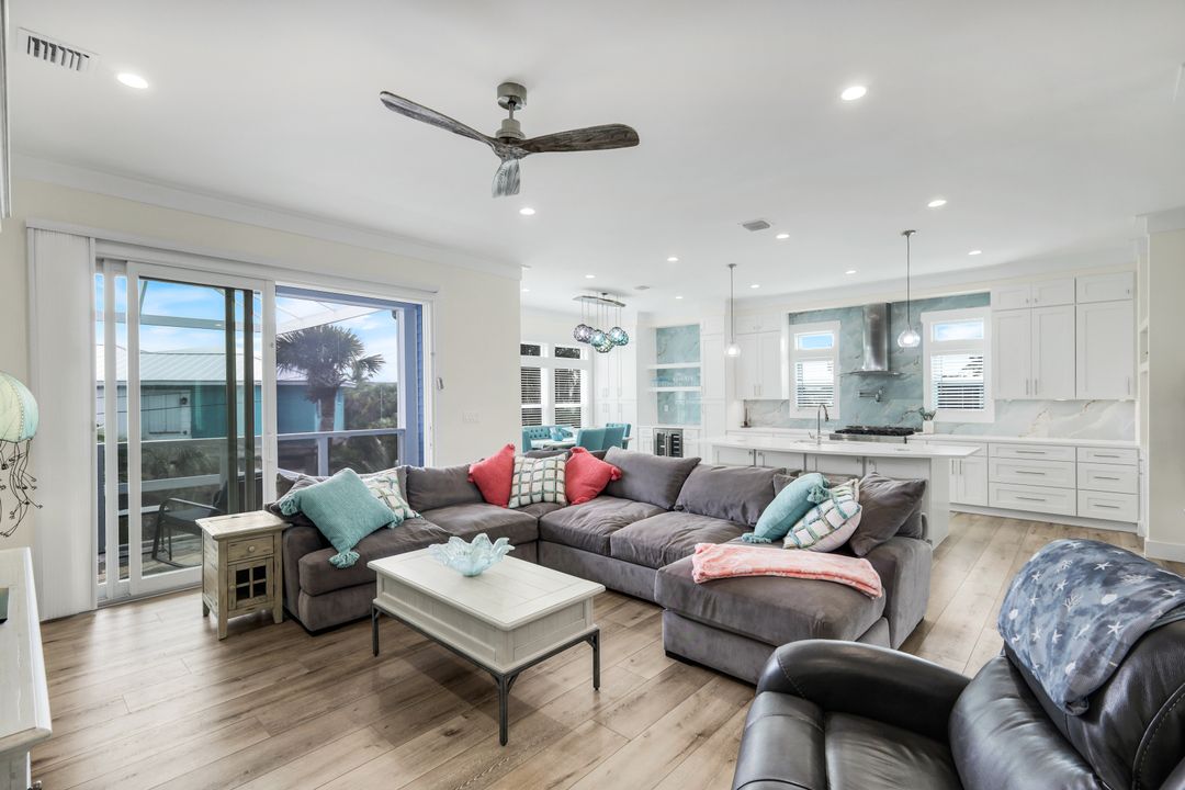 1376 Jamaica Dr, Sanibel, FL 33957