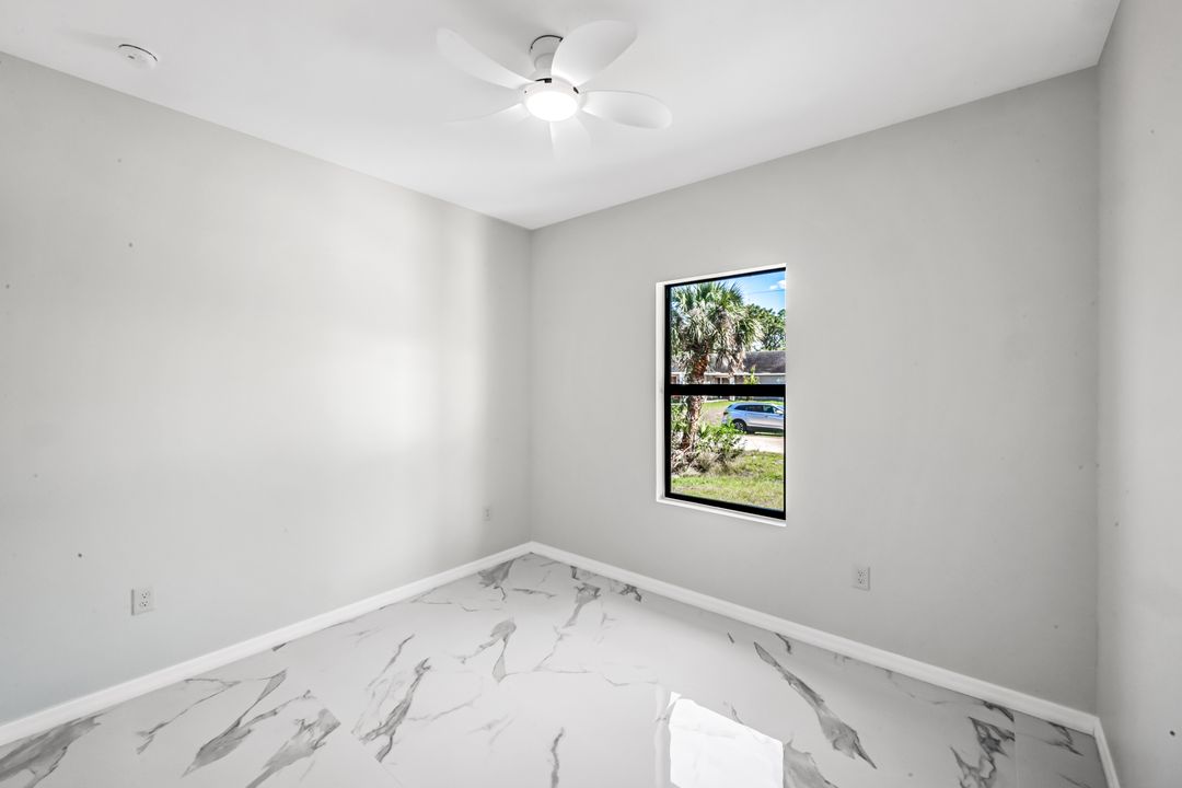 1235 Hillcrest St E, Lehigh Acres, FL 33974