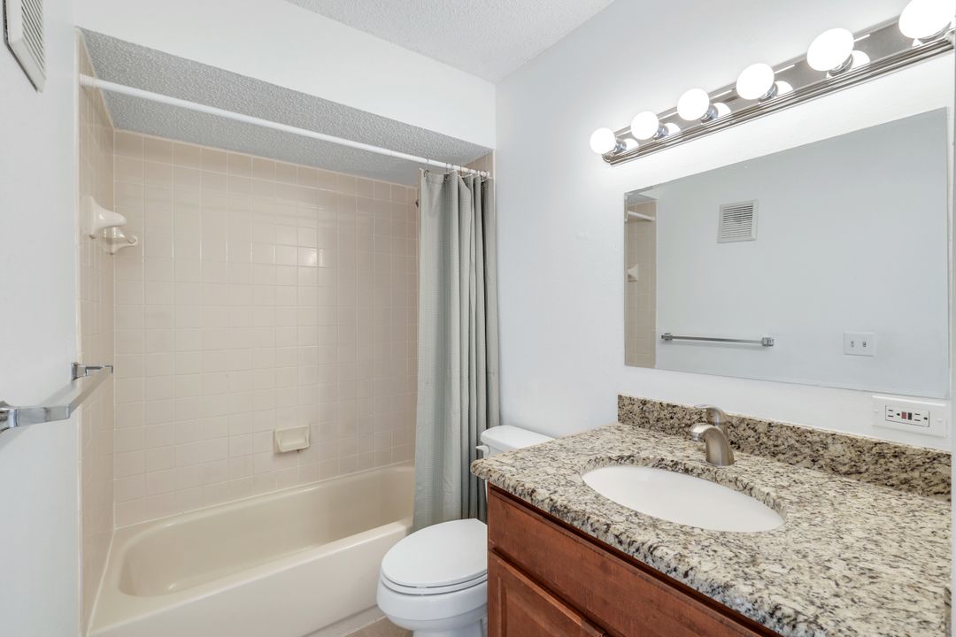 2178 Arbour Walk Cir #2326, Naples, FL 34109