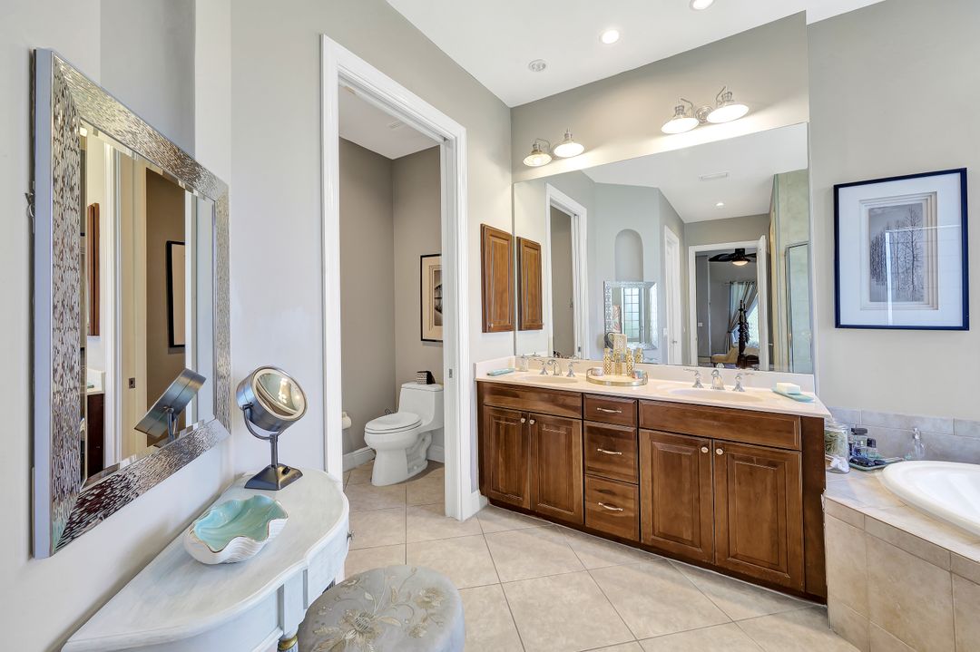 1494 Borghese Ln #101, Naples, FL 34114