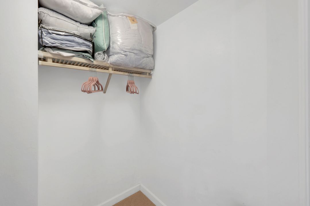 300 Dunes Blvd #203, Naples, FL 34110