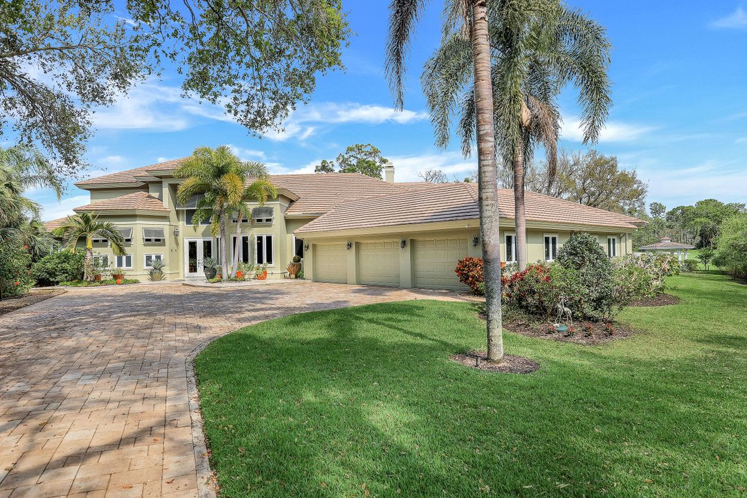 25011 Pennyroyal Dr, Bonita Springs, FL 34134