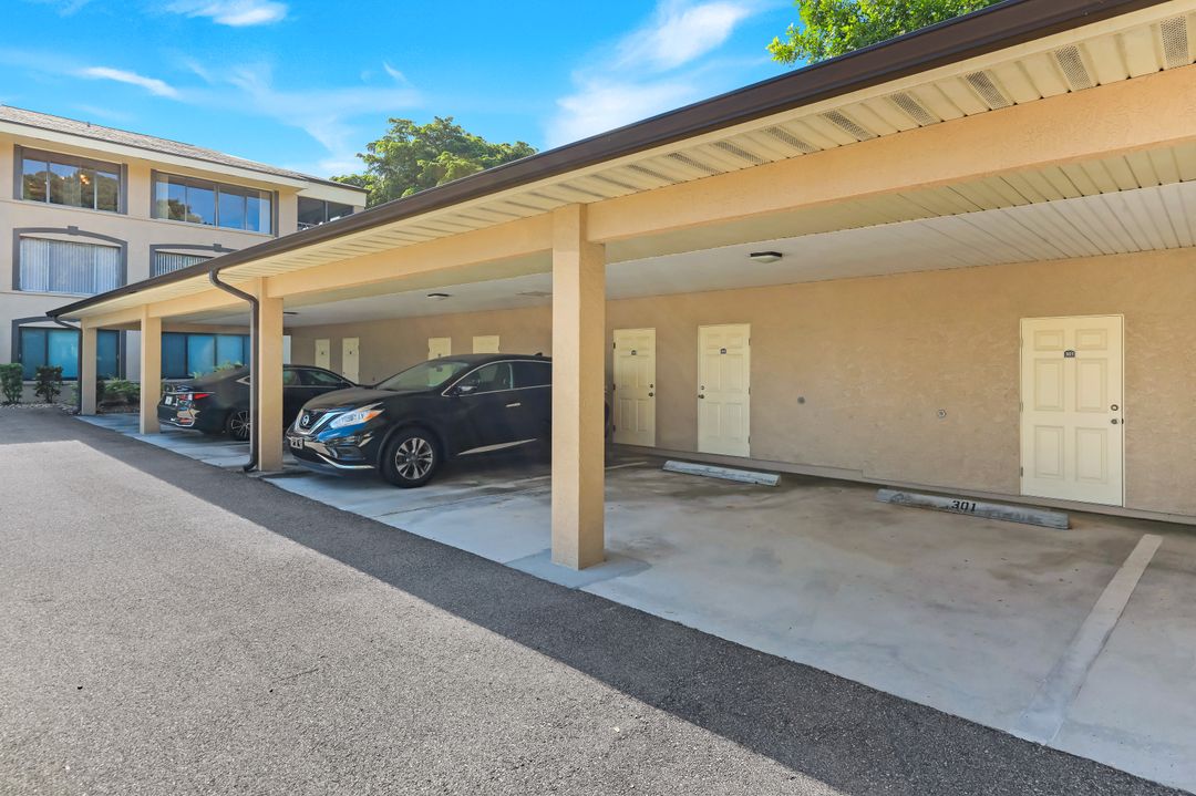 6258 Cougar Run #301, Fort Myers, FL 33908