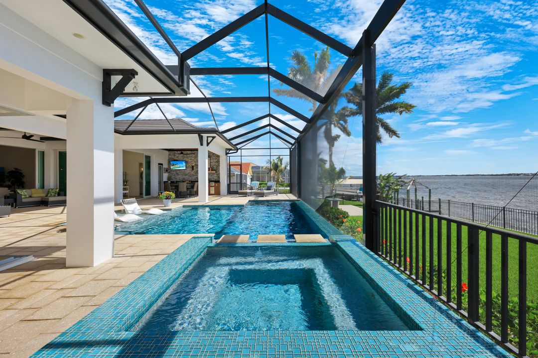 4415 SE 20th Pl, Cape Coral, FL 33904