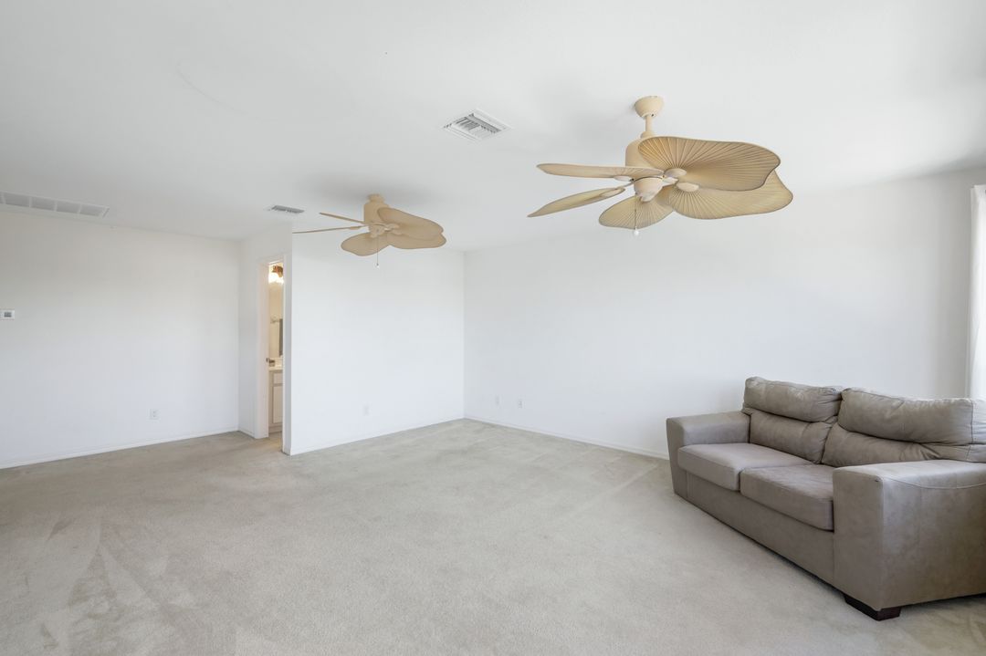1206 NW 18th Terrace, Cape Coral, FL 33993