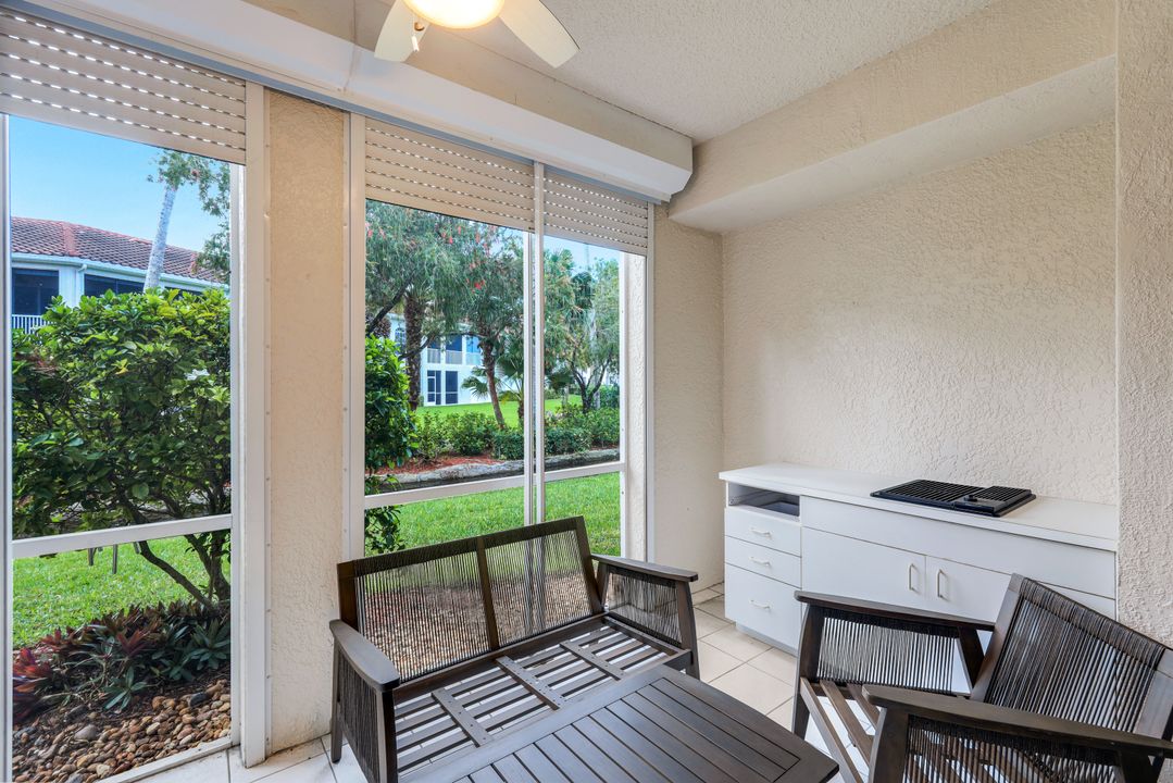 400 L'Ambiance Cir #104, Naples, FL 34108