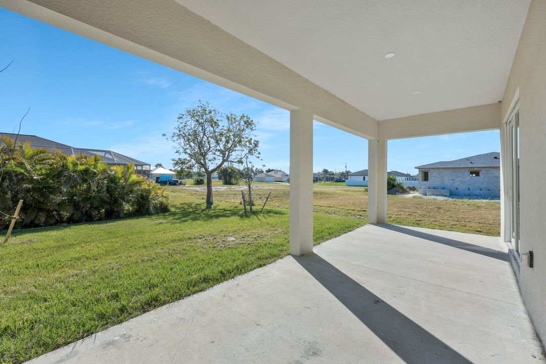 1609 NW 31st Pl, Cape Coral, FL 33993