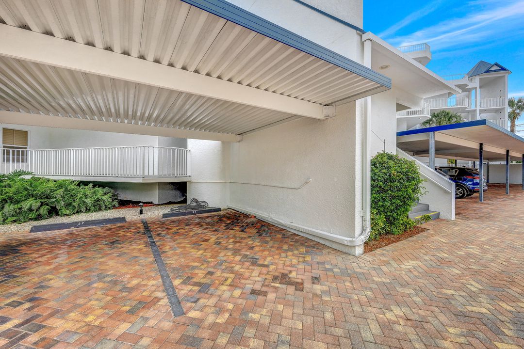 991 N Barfield Dr #205, Marco Island, FL 34145