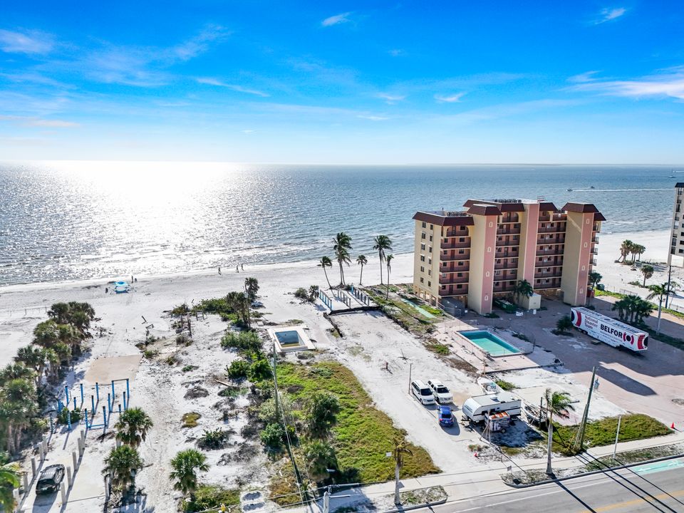 616 Estero Blvd, Fort Myers Beach, FL 33931