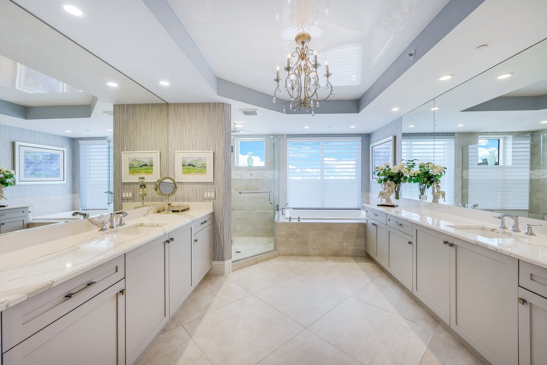 13665 Vanderbilt Dr  #501, Naples, FL 34110