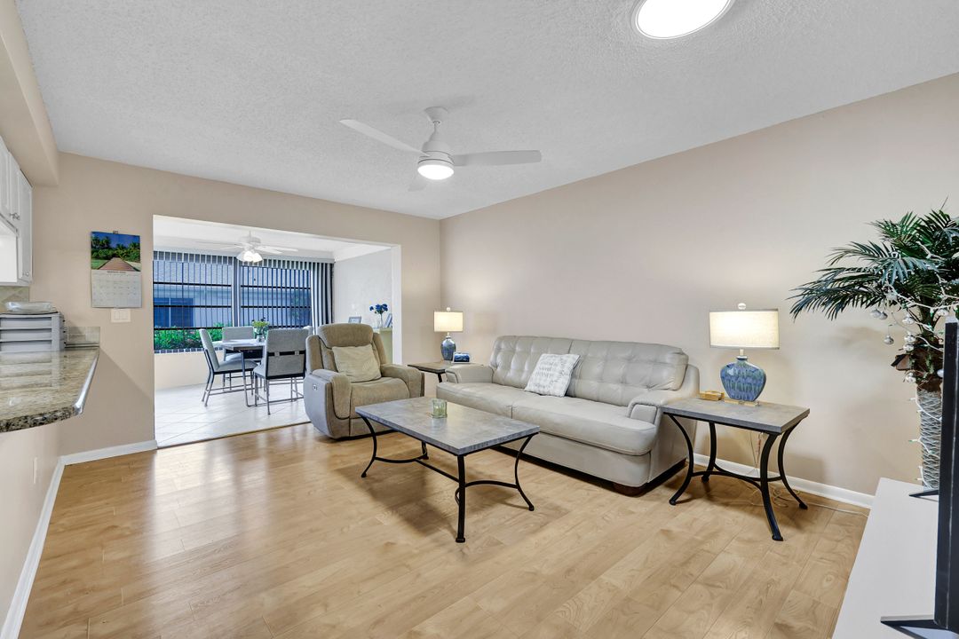 1214 Medinah Dr, Fort Myers, FL 33919
