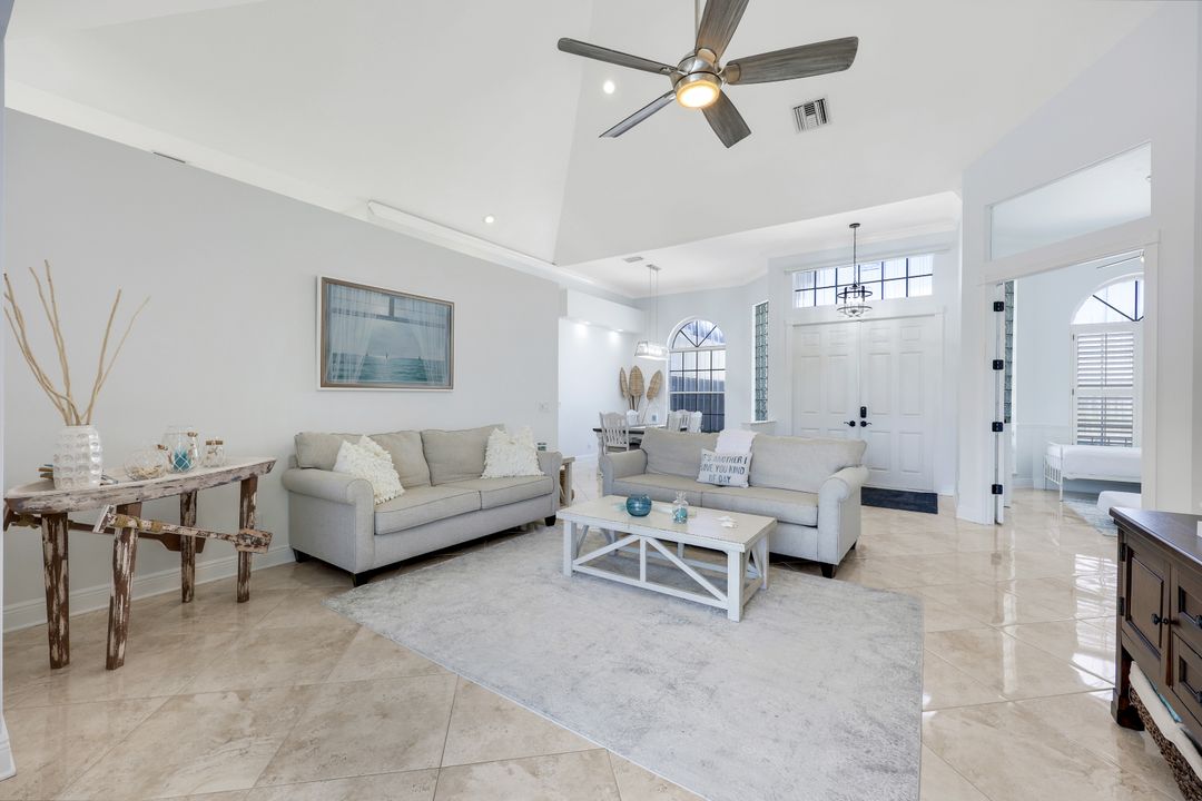 28901 Regis Ct, Bonita Springs, FL 34134