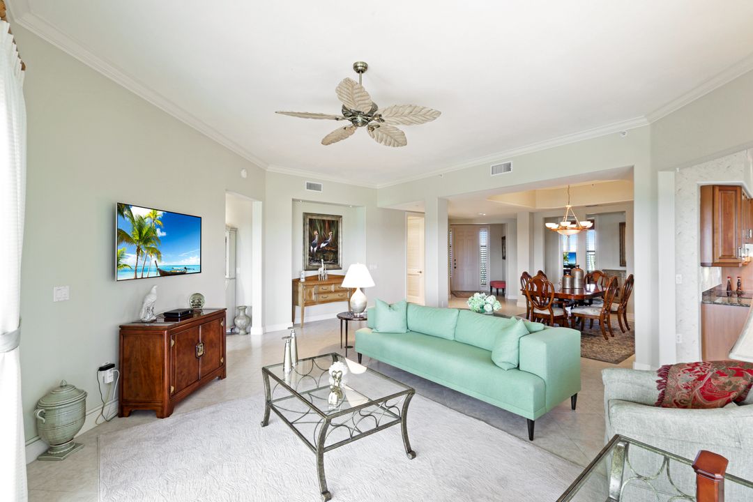 570 El Camino Real #5201, Naples, FL 34119