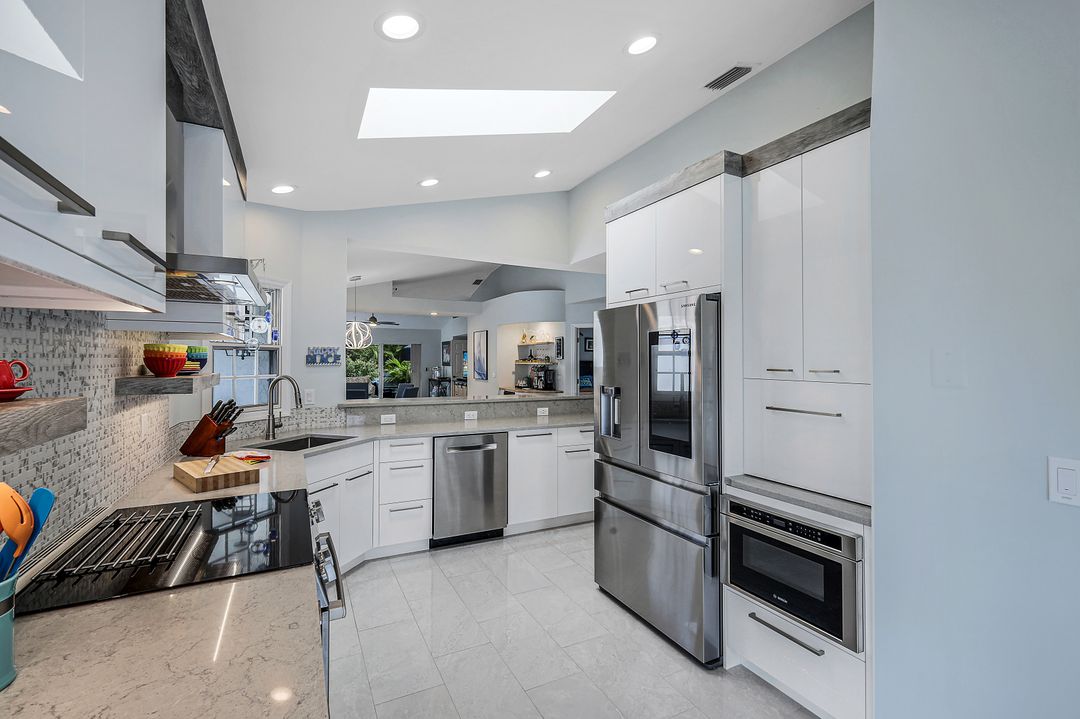 27171 Enclave Dr, Bonita Springs, FL 34134