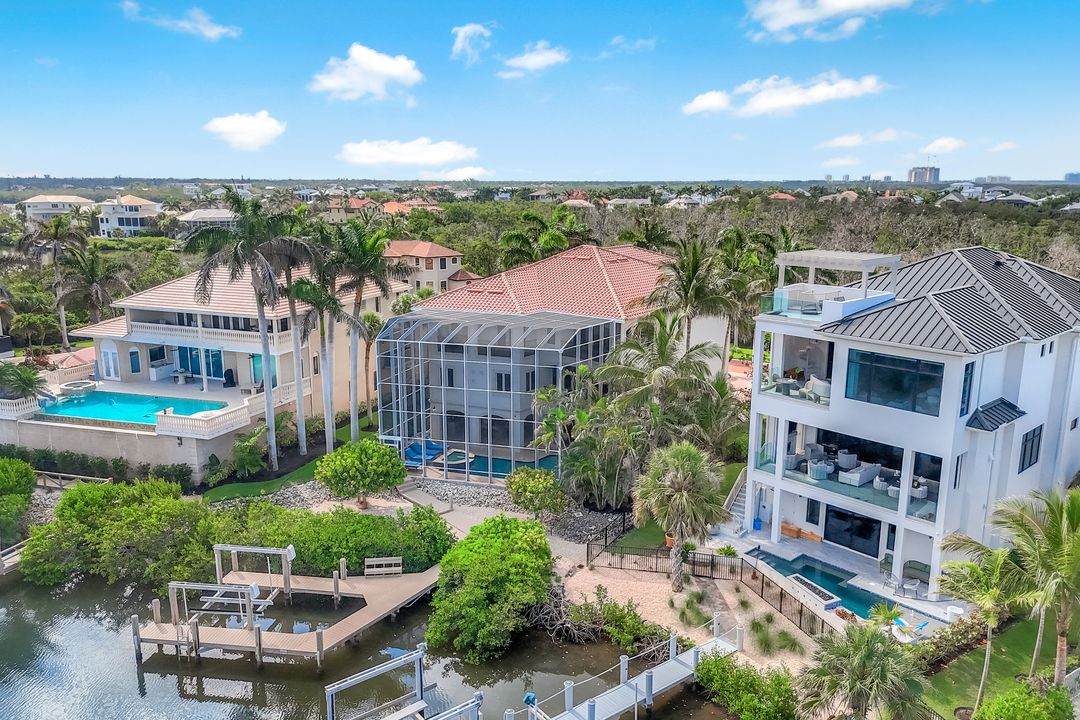 175 Topanga Dr, Bonita Springs, FL 34134