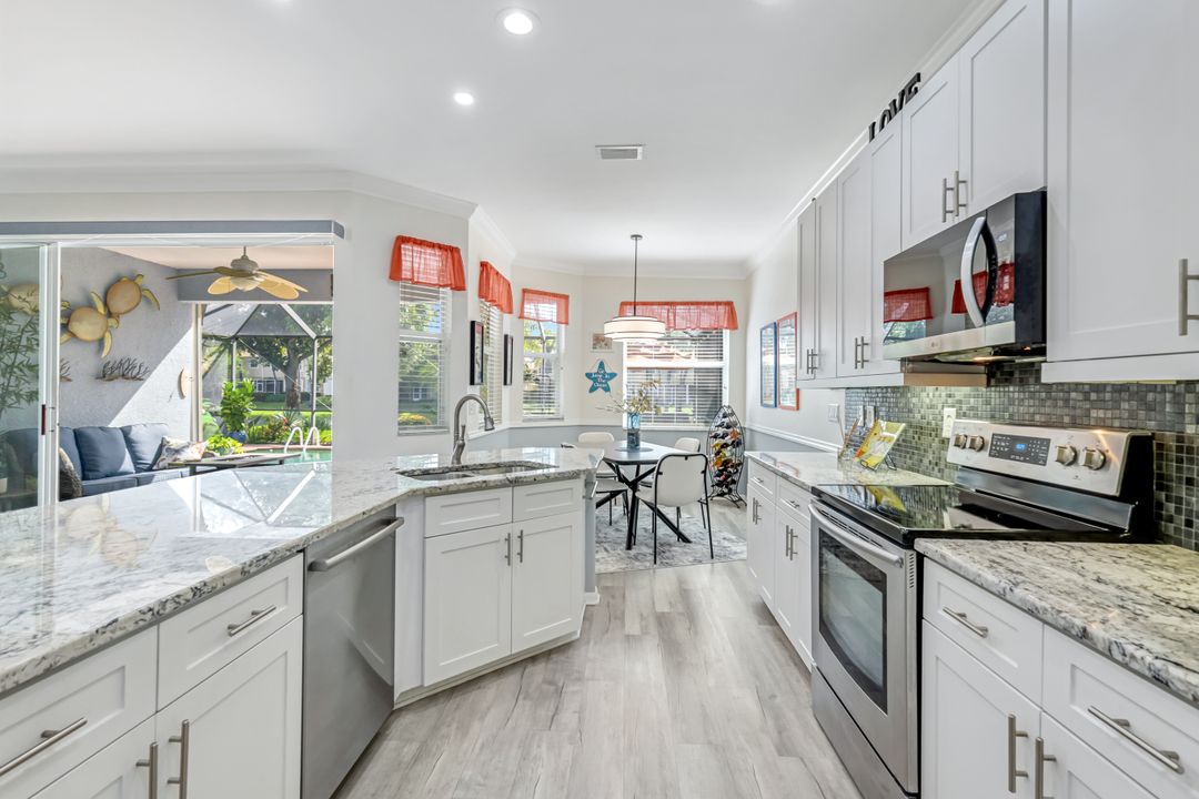 20050 Rookery Dr, Estero, FL 33928