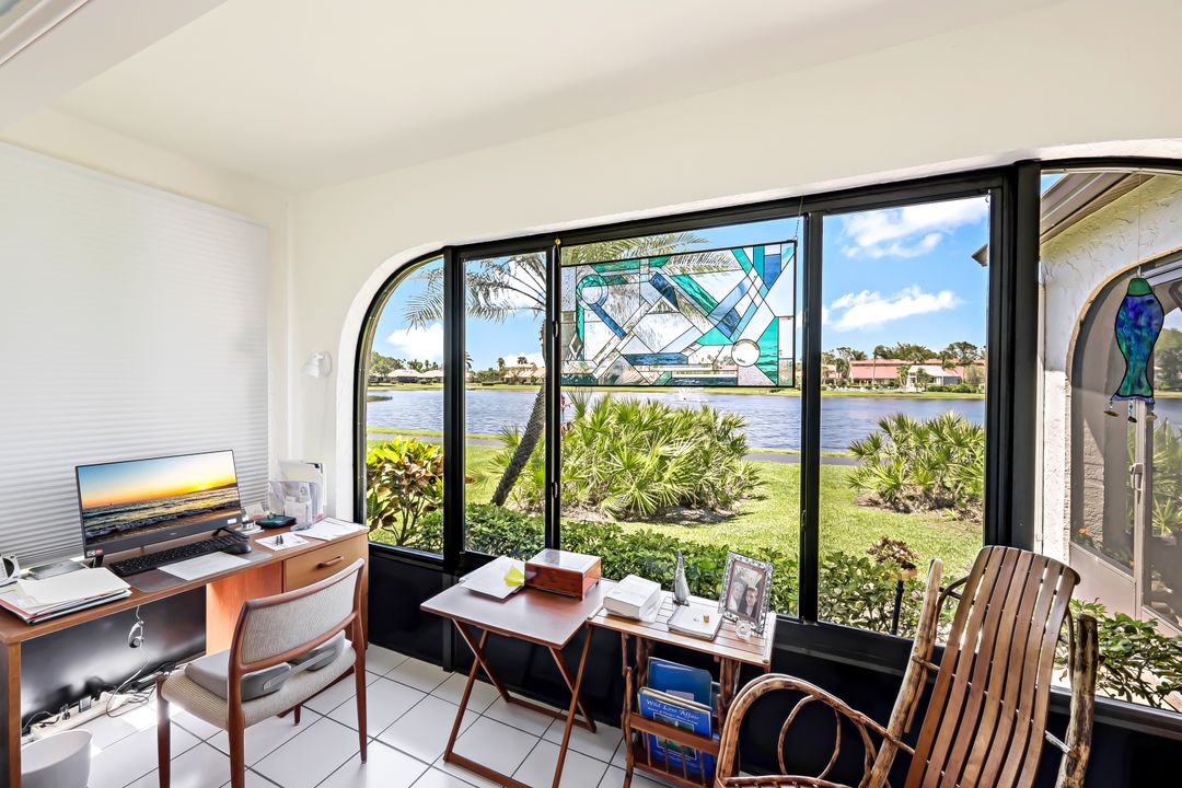 359 Bay Forest Dr  #1B, Naples, FL 34110