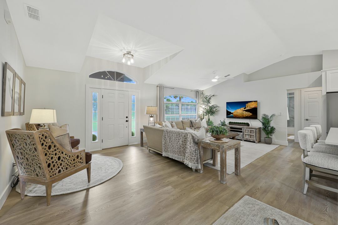 3060 70th St SW, Naples, FL 34105