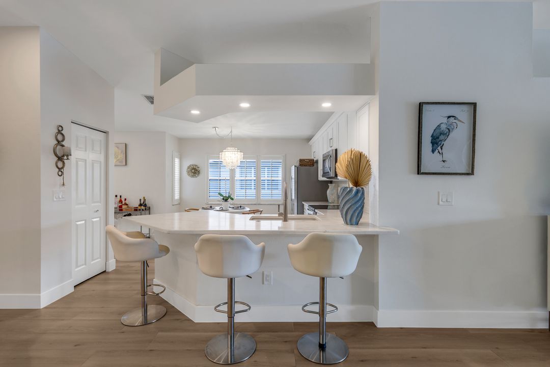 2450 Old Groves Rd #201, Naples, FL 34109