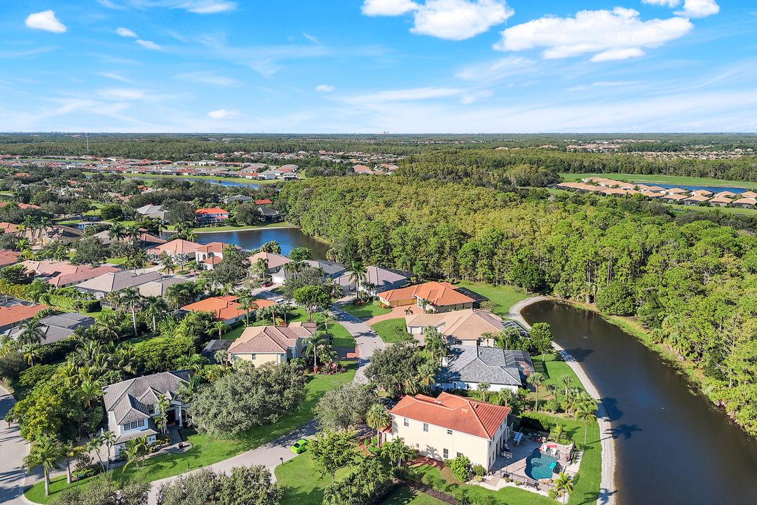 10824 Pond Ridge Dr, Fort Myers, FL 33913