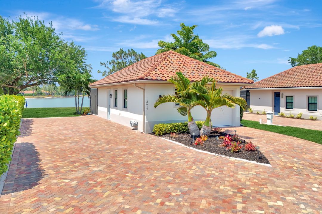 13619 Golden Palms Circle, Fort Myers, FL 33913