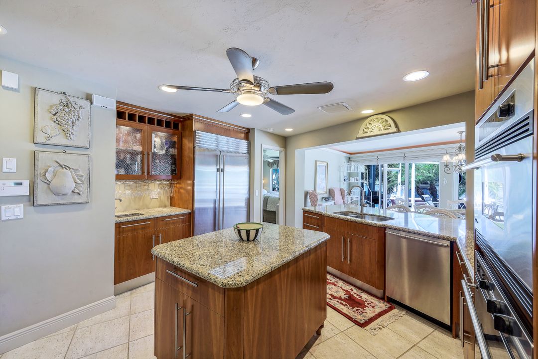 1894 Woodbine Ct, Marco Island, FL 34145