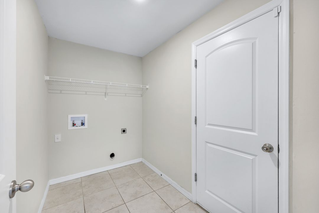 1734 NW 6th Pl, Cape Coral, FL 33993