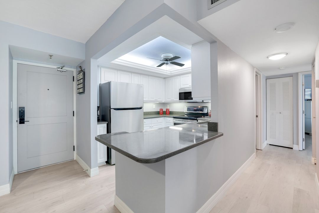 320 Seaview Ct #308, Marco Island, FL 34145