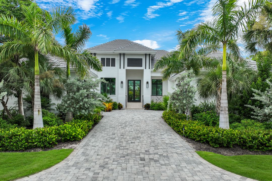 2319 Wulfert Rd, Sanibel, FL 33957