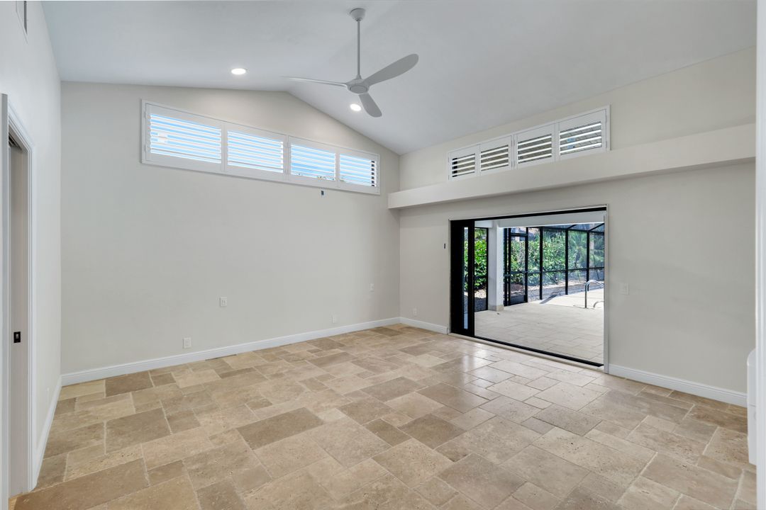235 Silverado Dr, Naples, FL 34119