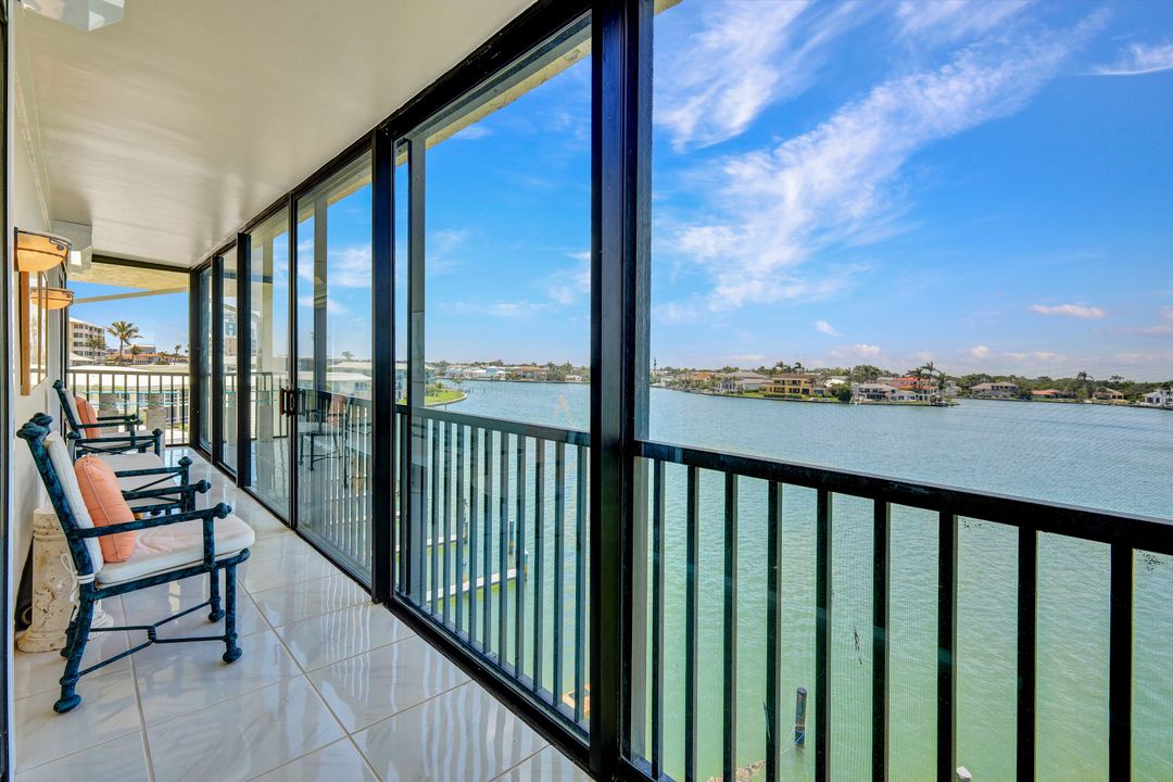 3200 Gulf Shore Blvd N #401, Naples, FL 34103