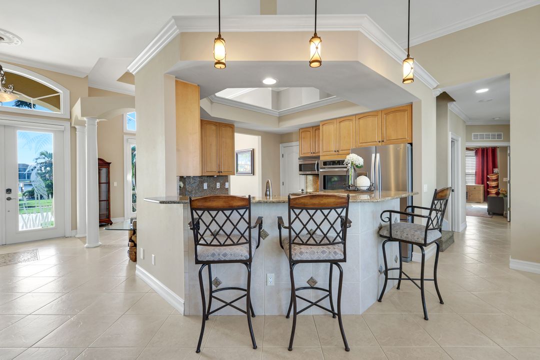 309 Rookery Ct, Marco Island, FL 34145