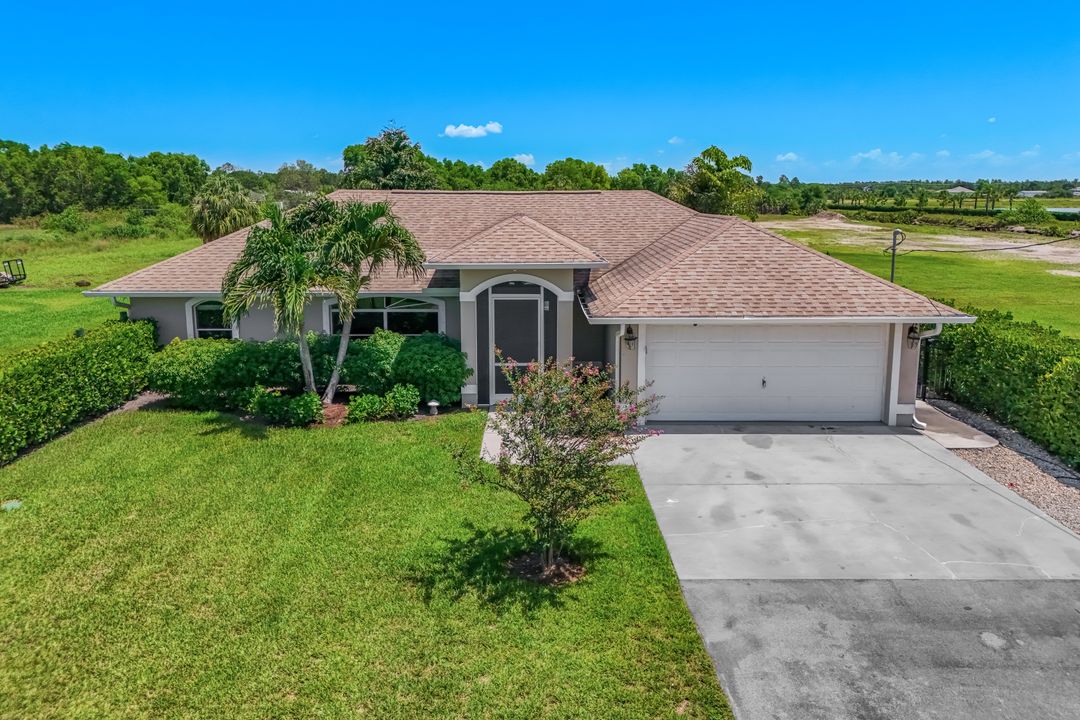 3857 39th Ave NE, Naples, FL 34120