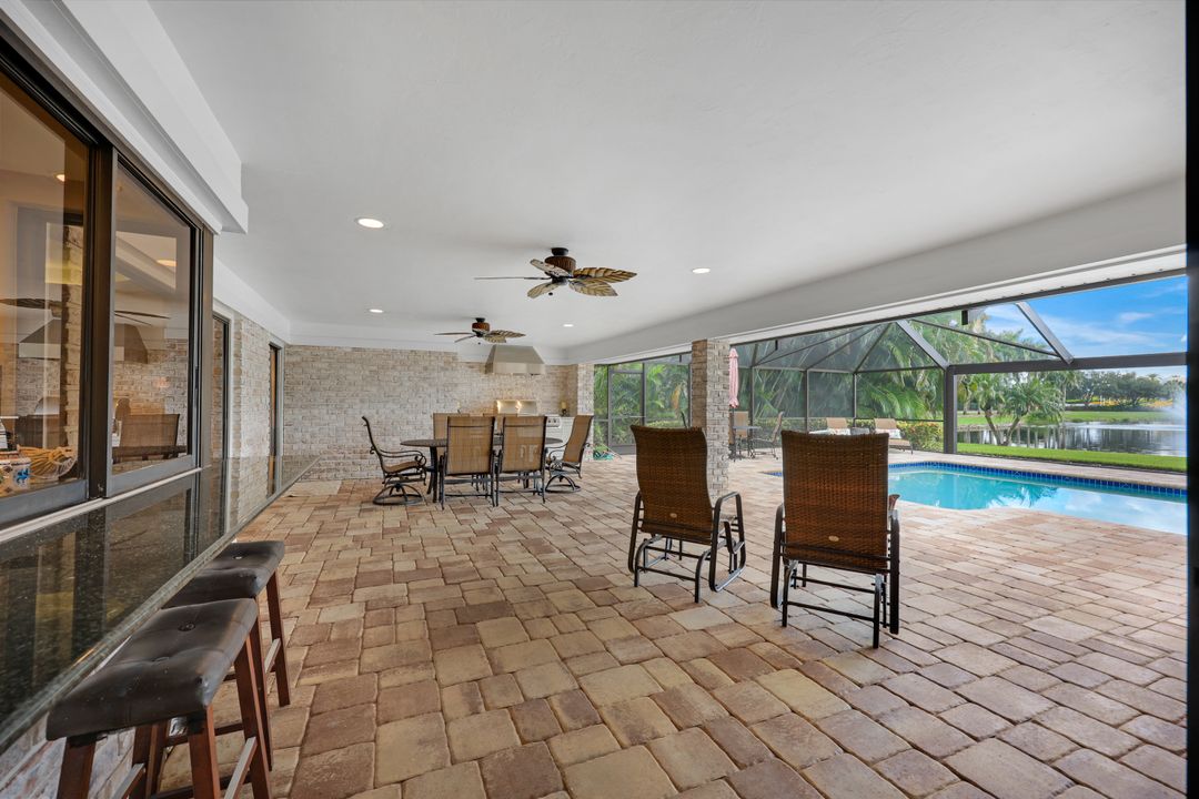 2264 Imperial Golf Course Blvd, Naples, FL 34110