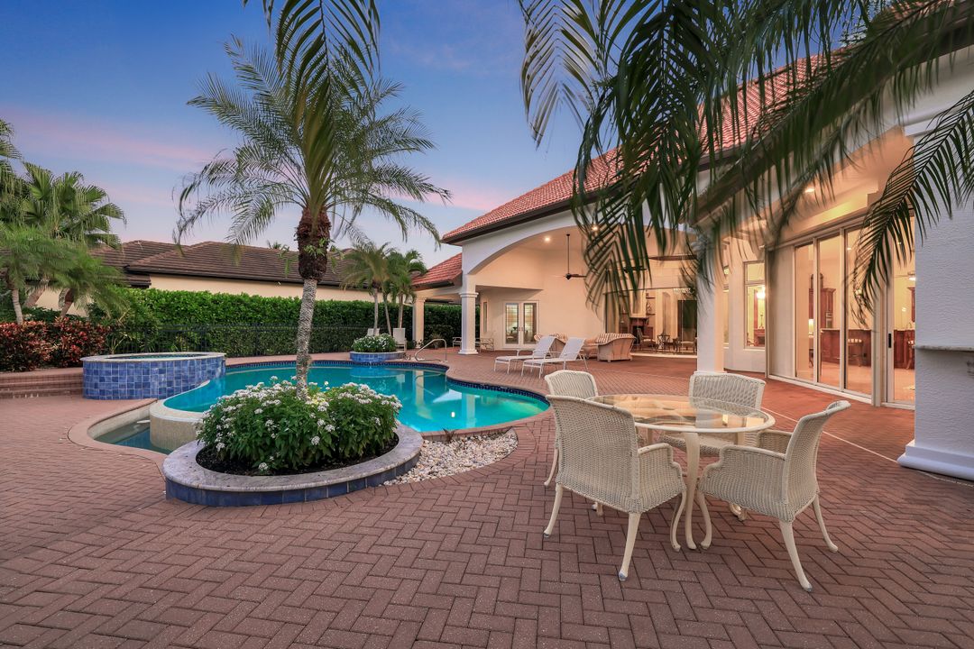 8728 Purslane Dr, Naples, FL 34109