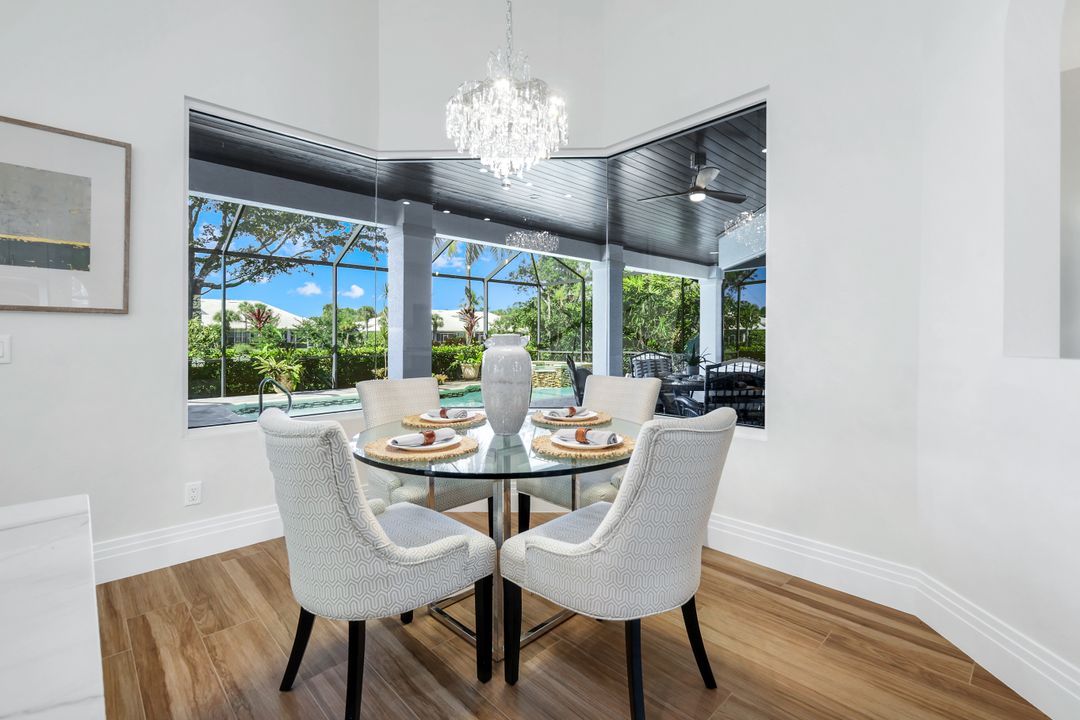 7633 Mulberry Ln, Naples, FL 34114