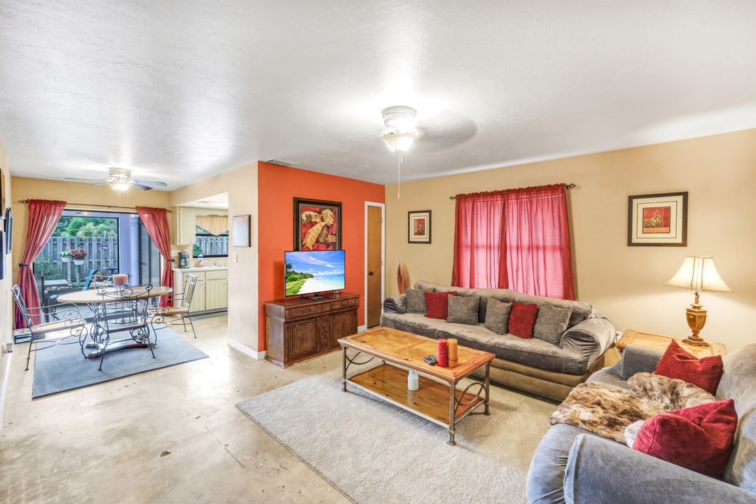 27810 Pension Pl, Bonita Springs, FL 34135