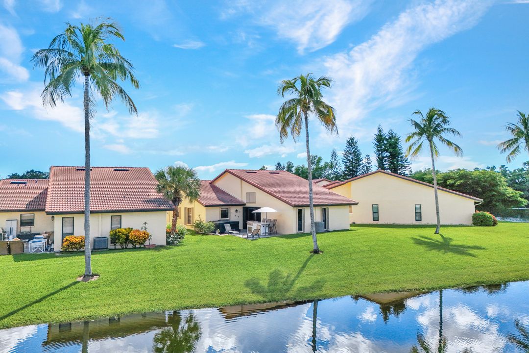 5424 Ashton Cir, Fort Myers, FL 33907