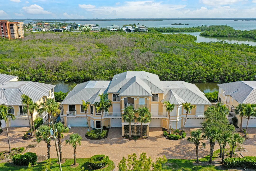 291 Lenell Rd #8C, Fort Myers Beach, FL 33931