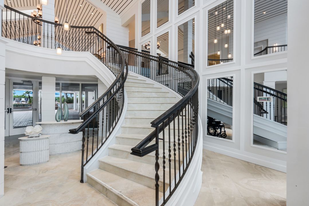 828 Hideaway Cir E #423, Marco Island, FL 34145