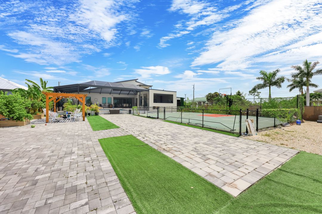 4231 NW 12th Ln, Cape Coral, FL 33993