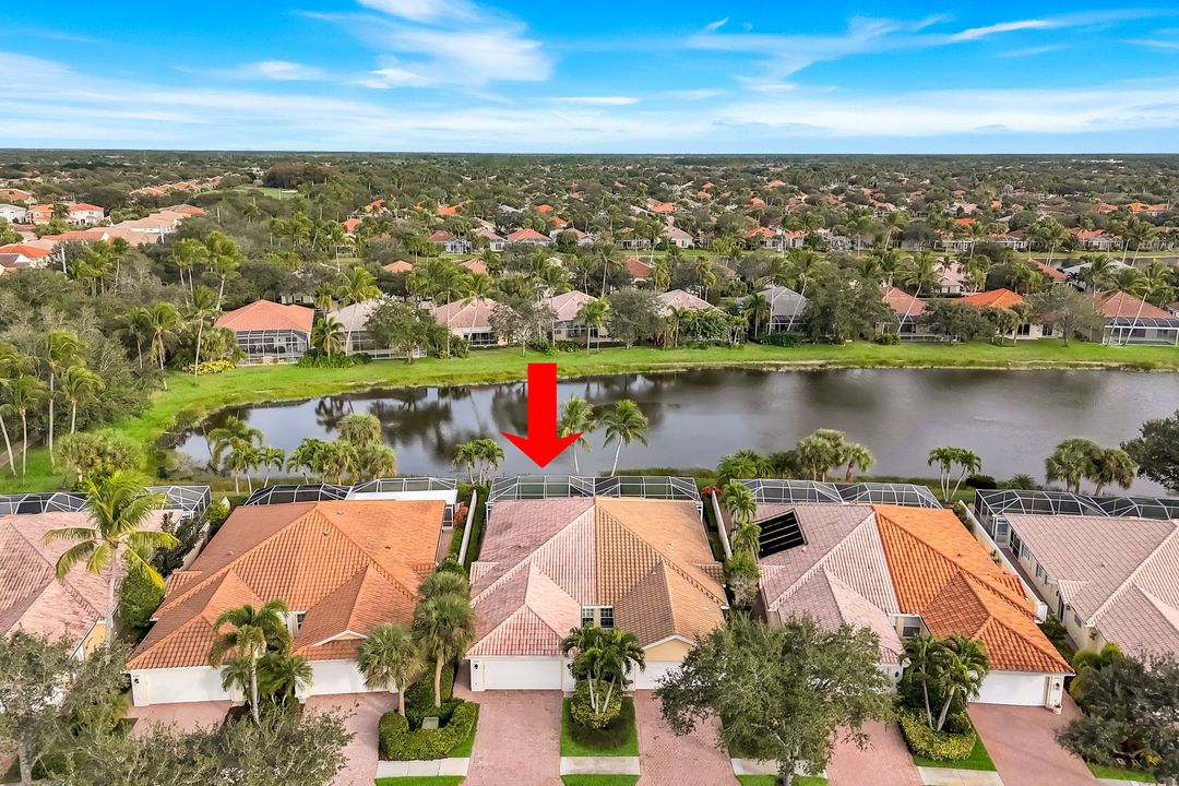 5058 Kingston Way, Naples, FL 34119