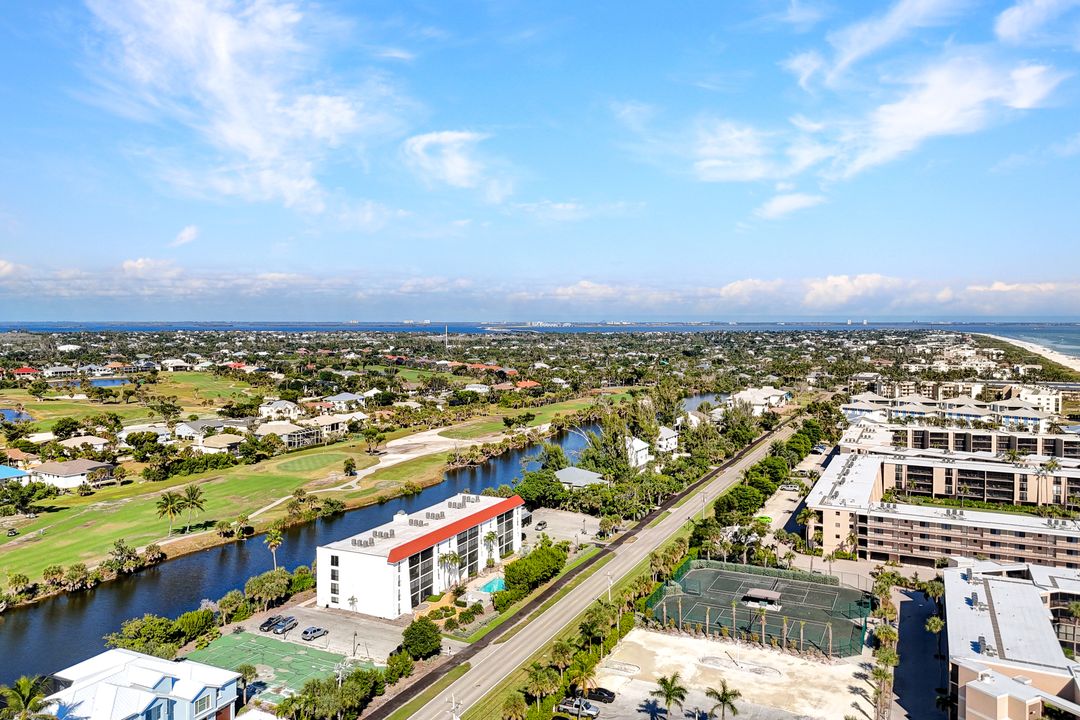 1440 Middle Gulf Dr, Sanibel, FL 33957