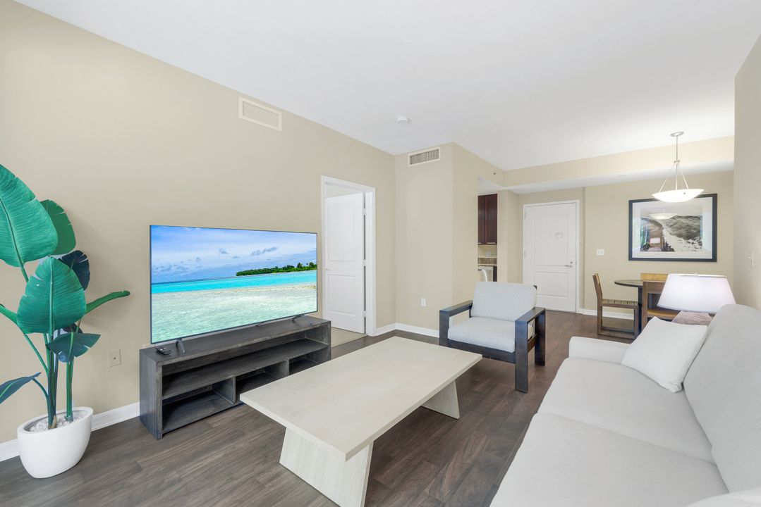 6620 SW 57th Ave #A203, South Miami, FL 33143