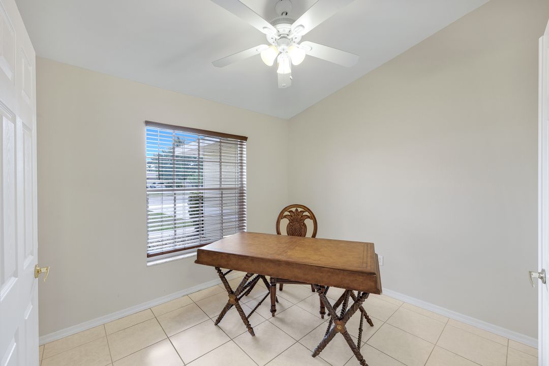 2513 Everest Pkwy, Cape Coral, FL 33904