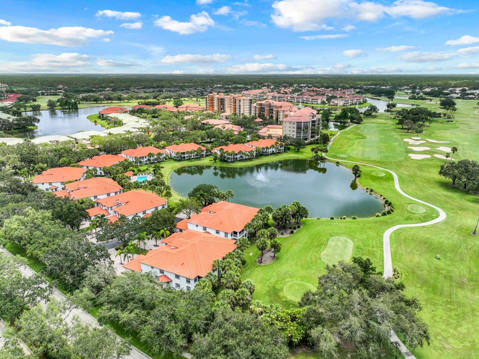 515 Laguna Royale Blvd  #102, Naples, FL 34119
