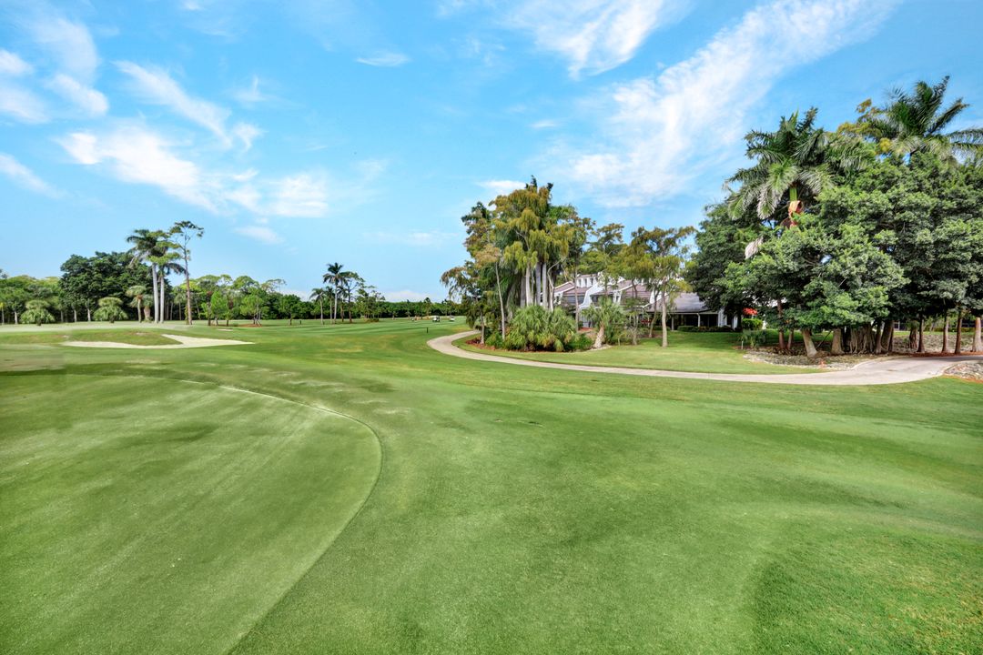 202 Bears Paw Trail, Naples, FL 34105