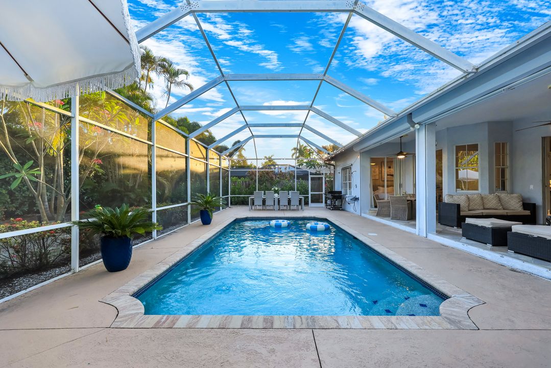 778 95th Ave N, Naples, FL 34108