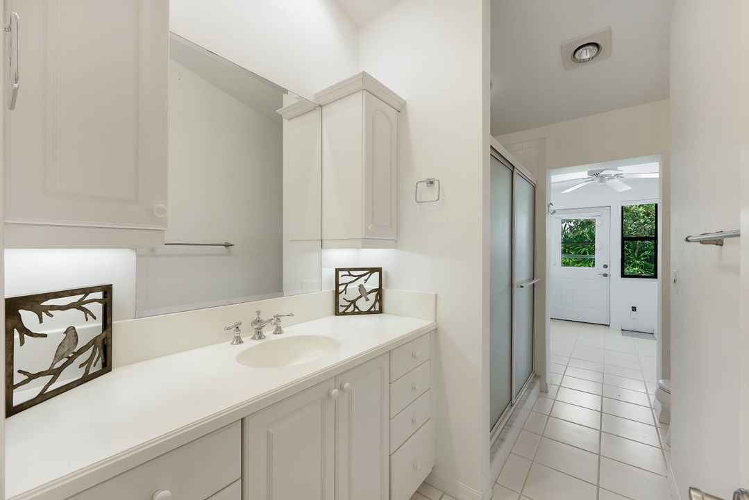 1924 Empress Ct, Naples, FL 34110